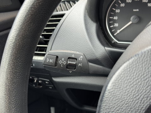 BMW 1-serie 116i Business Line | Handel / Export | Airconditioning | 5 Deurs | 17" Lichtmetalen Wielen |