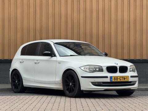 BMW 1-serie 116i Business Line | Handel / Export | Airconditioning | 5 Deurs | 17" Lichtmetalen Wielen |