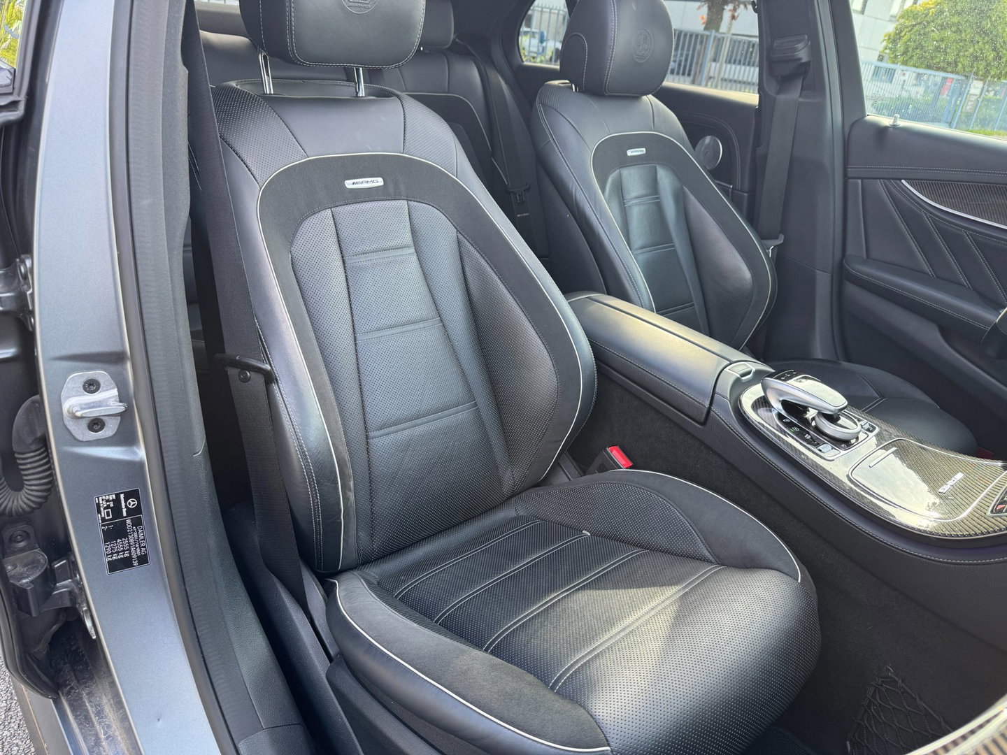 Mercedes-Benz E-Klasse AMG 63 S 4MATIC Premium Plus Pano Carbon