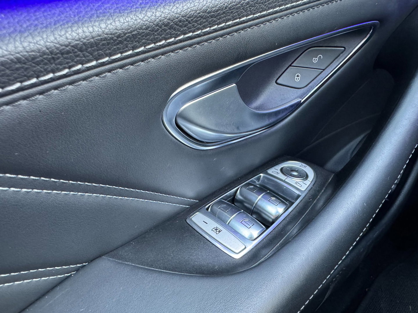 Mercedes-Benz E-Klasse AMG 63 S 4MATIC Premium Plus Pano Carbon
