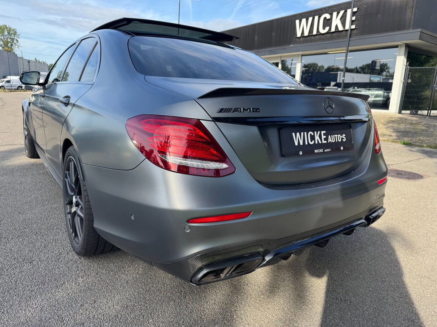 Mercedes-Benz E-Klasse AMG 63 S 4MATIC Premium Plus Pano Carbon