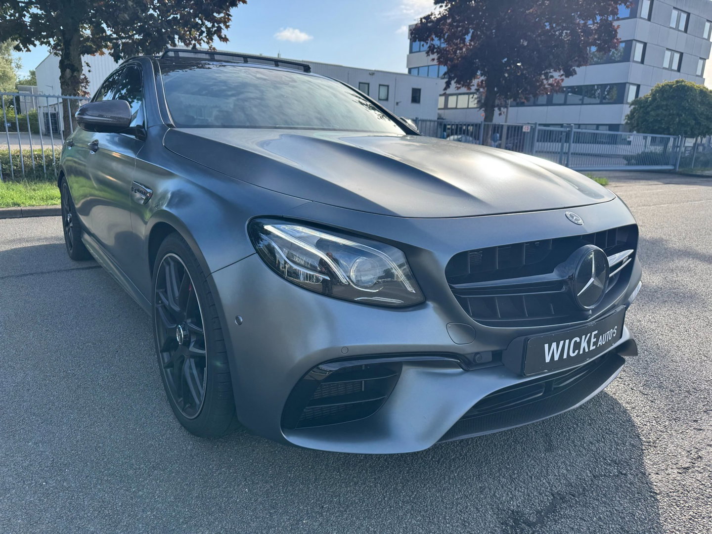 Mercedes-Benz E-Klasse AMG 63 S 4MATIC Premium Plus Pano Carbon