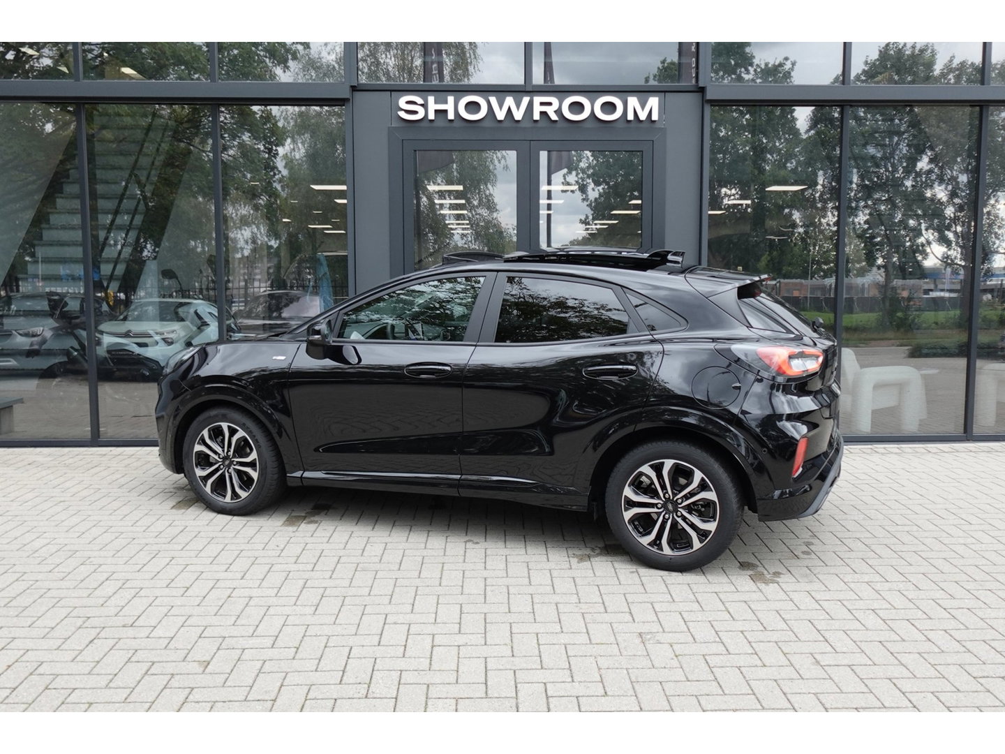 Ford Puma 1.0 EcoBoost Hybrid ST-Line X PANO B&O CAM