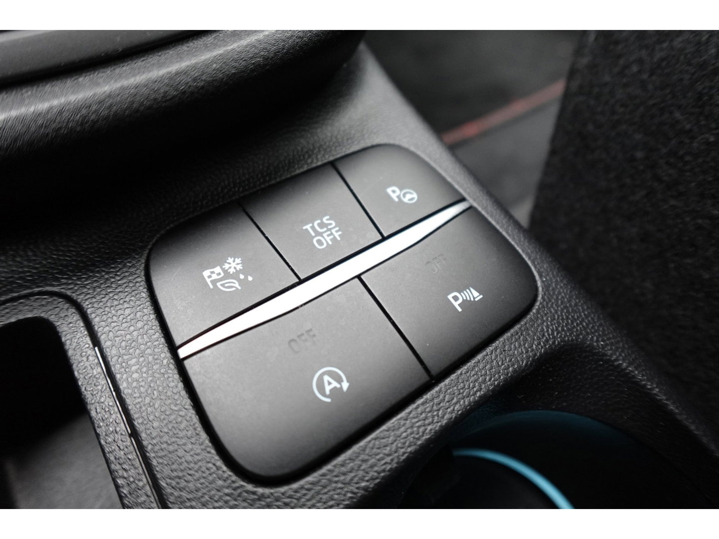 Ford Puma 1.0 EcoBoost Hybrid ST-Line X PANO B&O CAM