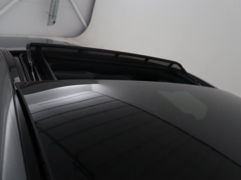 Mercedes-Benz E-Klasse 300 e AMG Line | SOH 88.4% | Panoramadak | Trekhaak | Leder | Burnmeister surround | Head up | 360 camera | Adaptive cruise | Carplay | Memory |