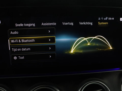 Mercedes-Benz E-Klasse 300 e AMG Line | SOH 88.4% | Panoramadak | Trekhaak | Leder | Burnmeister surround | Head up | 360 camera | Adaptive cruise | Carplay | Memory |