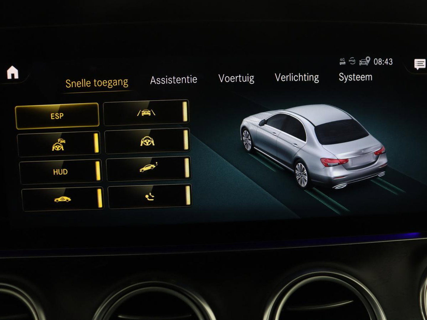 Mercedes-Benz E-Klasse 300 e AMG Line | SOH 88.4% | Panoramadak | Trekhaak | Leder | Burnmeister surround | Head up | 360 camera | Adaptive cruise | Carplay | Memory |