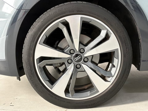 Audi A1 citycarver 30 TFSI epic S-Line, Automaat, Applecarplay