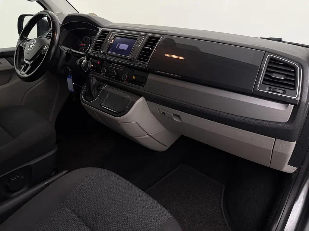 Volkswagen Transporter 2.0 TDI L2H1 DC Highline DSG CarPlay ACC
