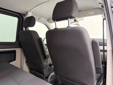 Volkswagen Transporter 2.0 TDI L2H1 DC Highline DSG CarPlay ACC