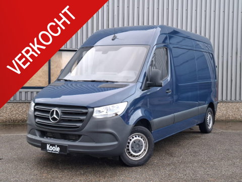Mercedes-Benz Sprinter 311 2.2 CDI L2H2 / AIRCO / CAMERA / 3 ZITS / DEALER ONDERHOUDEN / NAVI