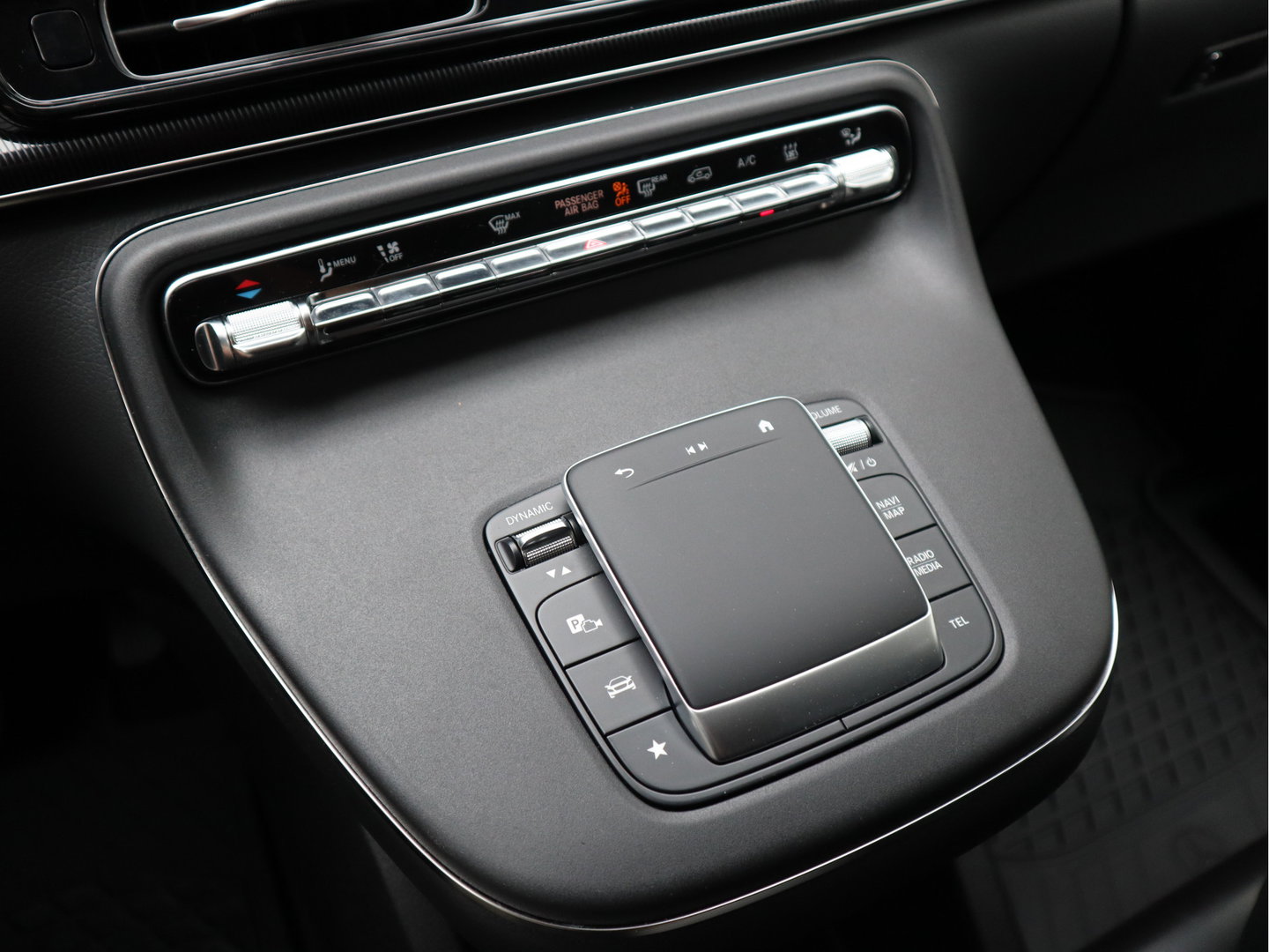 Mercedes-Benz EQV 300 90 kWh L2 - 8 Persoons 2+3+3 - Facelift
