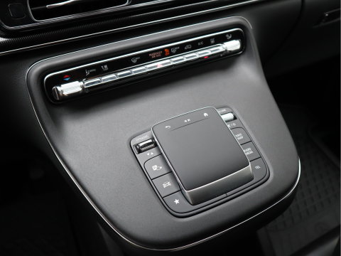 Mercedes-Benz EQV 300 90 kWh L2 - 8 Persoons 2+3+3 - Facelift