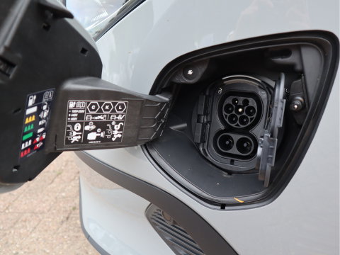 Mercedes-Benz EQV 300 90 kWh L2 - 8 Persoons 2+3+3 - Facelift