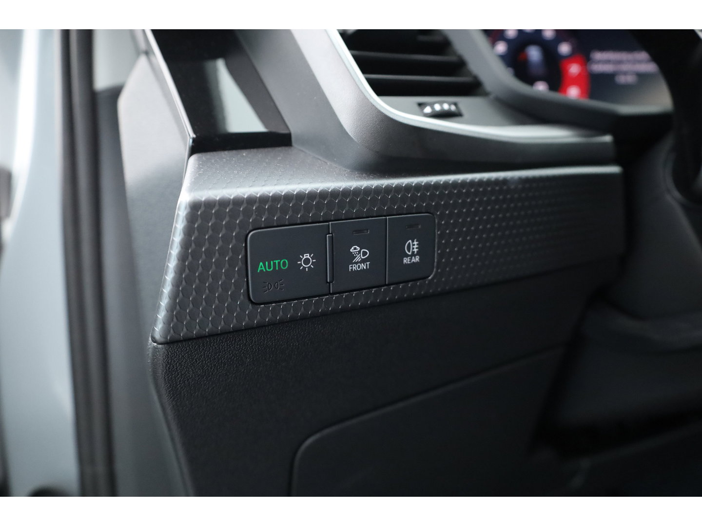 Audi A1 Sportback 30 Tfsi S-Line | Arrow Gray | | Rijklaar! | Cruise Control | Camera + PDC A | Stoelverw. | Keyless | Apple CarPlay | 17''