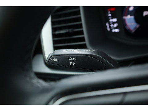 Audi A1 Sportback 30 Tfsi S-Line | Arrow Gray | | Rijklaar! | Cruise Control | Camera + PDC A | Stoelverw. | Keyless | Apple CarPlay | 17''