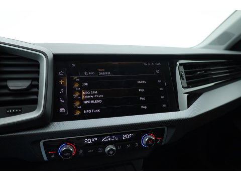 Audi A1 Sportback 30 Tfsi S-Line | Arrow Gray | | Rijklaar! | Cruise Control | Camera + PDC A | Stoelverw. | Keyless | Apple CarPlay | 17''