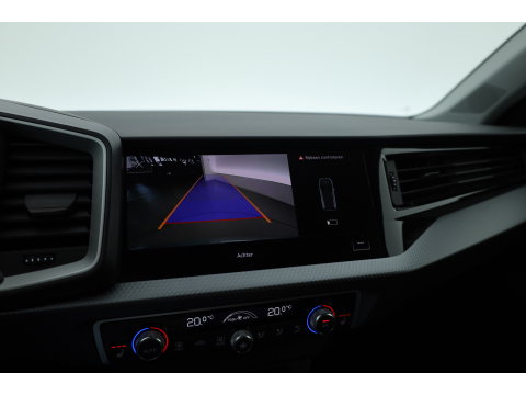 Audi A1 Sportback 30 Tfsi S-Line | Arrow Gray | | Rijklaar! | Cruise Control | Camera + PDC A | Stoelverw. | Keyless | Apple CarPlay | 17''