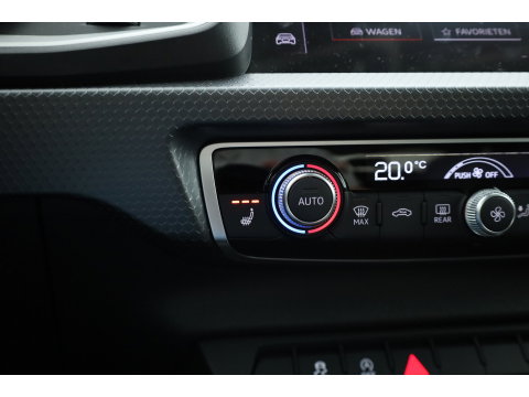 Audi A1 Sportback 30 Tfsi S-Line | Arrow Gray | | Rijklaar! | Cruise Control | Camera + PDC A | Stoelverw. | Keyless | Apple CarPlay | 17''