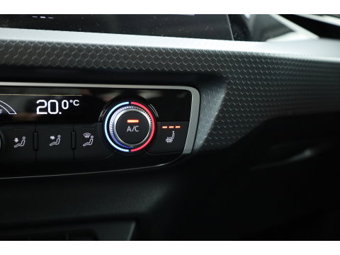 Audi A1 Sportback 30 Tfsi S-Line | Arrow Gray | | Rijklaar! | Cruise Control | Camera + PDC A | Stoelverw. | Keyless | Apple CarPlay | 17''