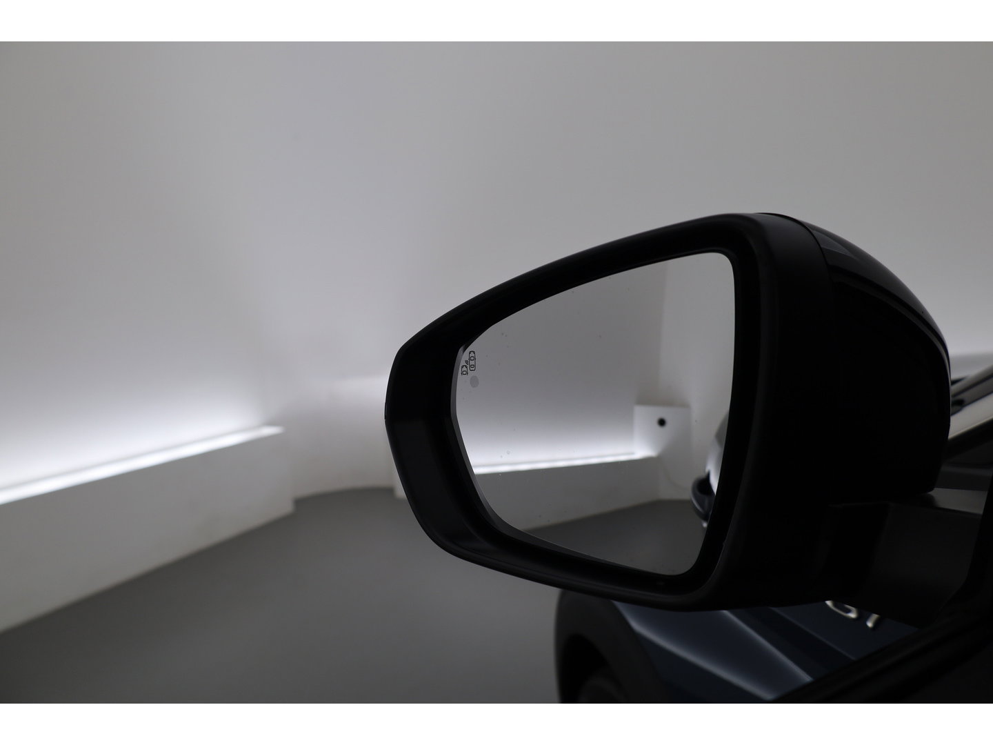 Peugeot 3008 1.6 HYbrid 225 GT | Rijklaar! | Pano | Adapt. Cruise | Camera + PDC | Keyless | Navi | Apple CarPlay | Dodehoek