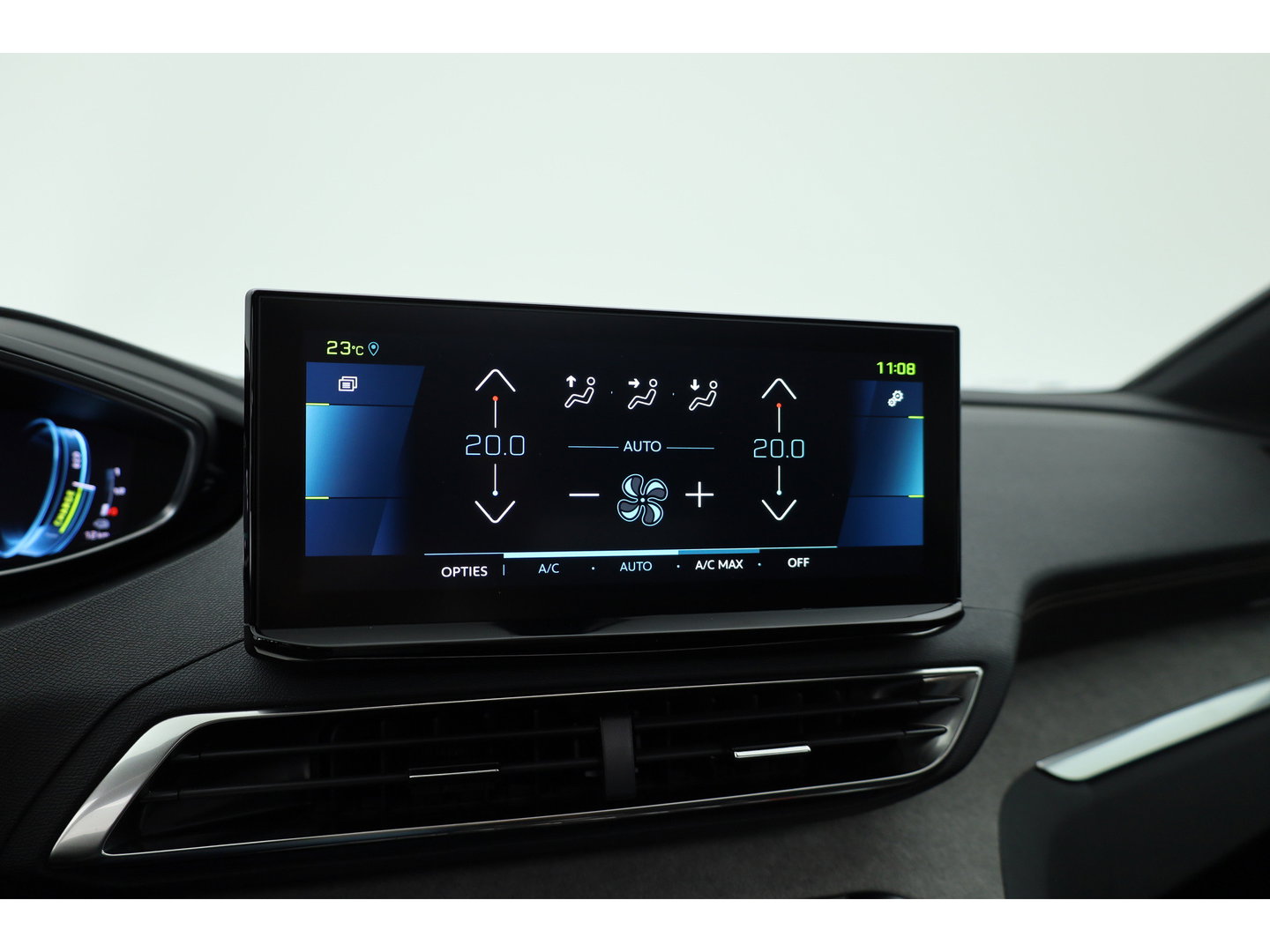 Peugeot 3008 1.6 HYbrid 225 GT | Rijklaar! | Pano | Adapt. Cruise | Camera + PDC | Keyless | Navi | Apple CarPlay | Dodehoek