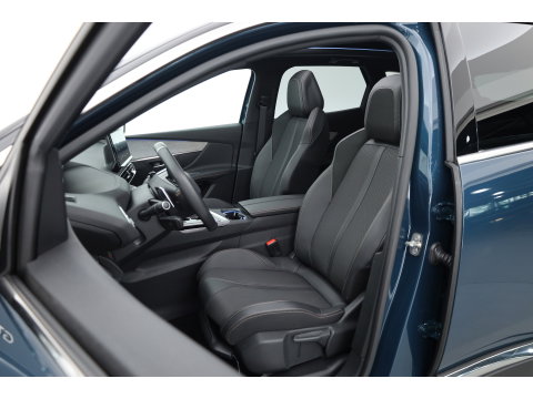 Peugeot 3008 1.6 HYbrid 225 GT | Rijklaar! | Pano | Adapt. Cruise | Camera + PDC | Keyless | Navi | Apple CarPlay | Dodehoek