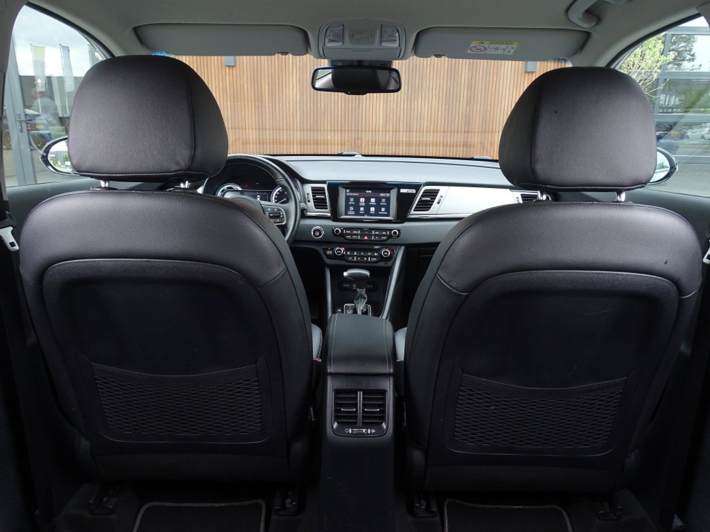Kia Niro 1.6 GDi 141PK automaat / luxe pakket / LED / *NAP*