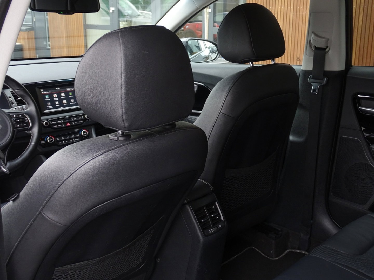 Kia Niro 1.6 GDi 141PK automaat / luxe pakket / LED / *NAP*