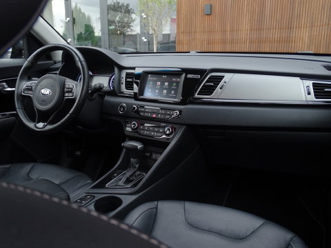 Kia Niro 1.6 GDi 141PK automaat / luxe pakket / LED / *NAP*