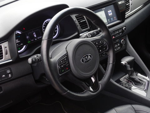 Kia Niro 1.6 GDi 141PK automaat / luxe pakket / LED / *NAP*