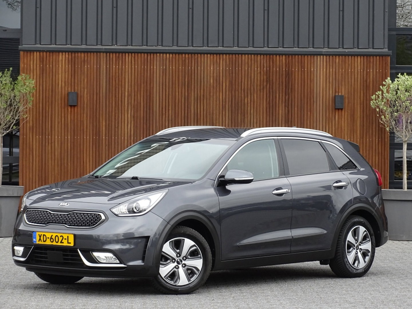 Kia Niro 1.6 GDi 141PK automaat / luxe pakket / LED / *NAP*