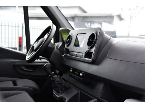 Mercedes-Benz Sprinter 314 2.2 CDI L2H2 RWD Camera, Cruise, Carplay, Sensoren, Multimedia, Stoelverwarming, UNIEK!