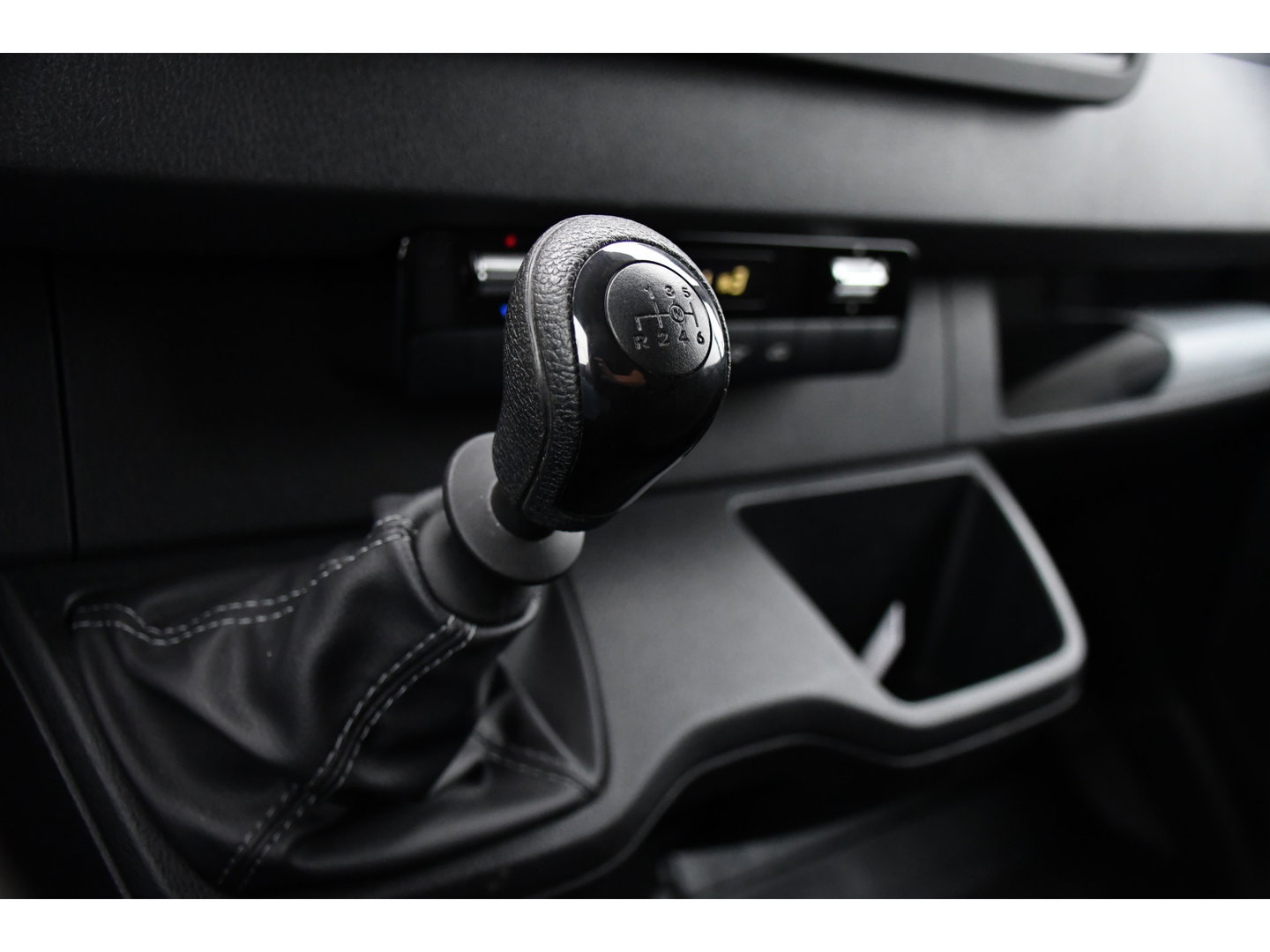 Mercedes-Benz Sprinter 314 2.2 CDI L2H2 RWD Camera, Cruise, Carplay, Sensoren, Multimedia, Stoelverwarming, UNIEK!