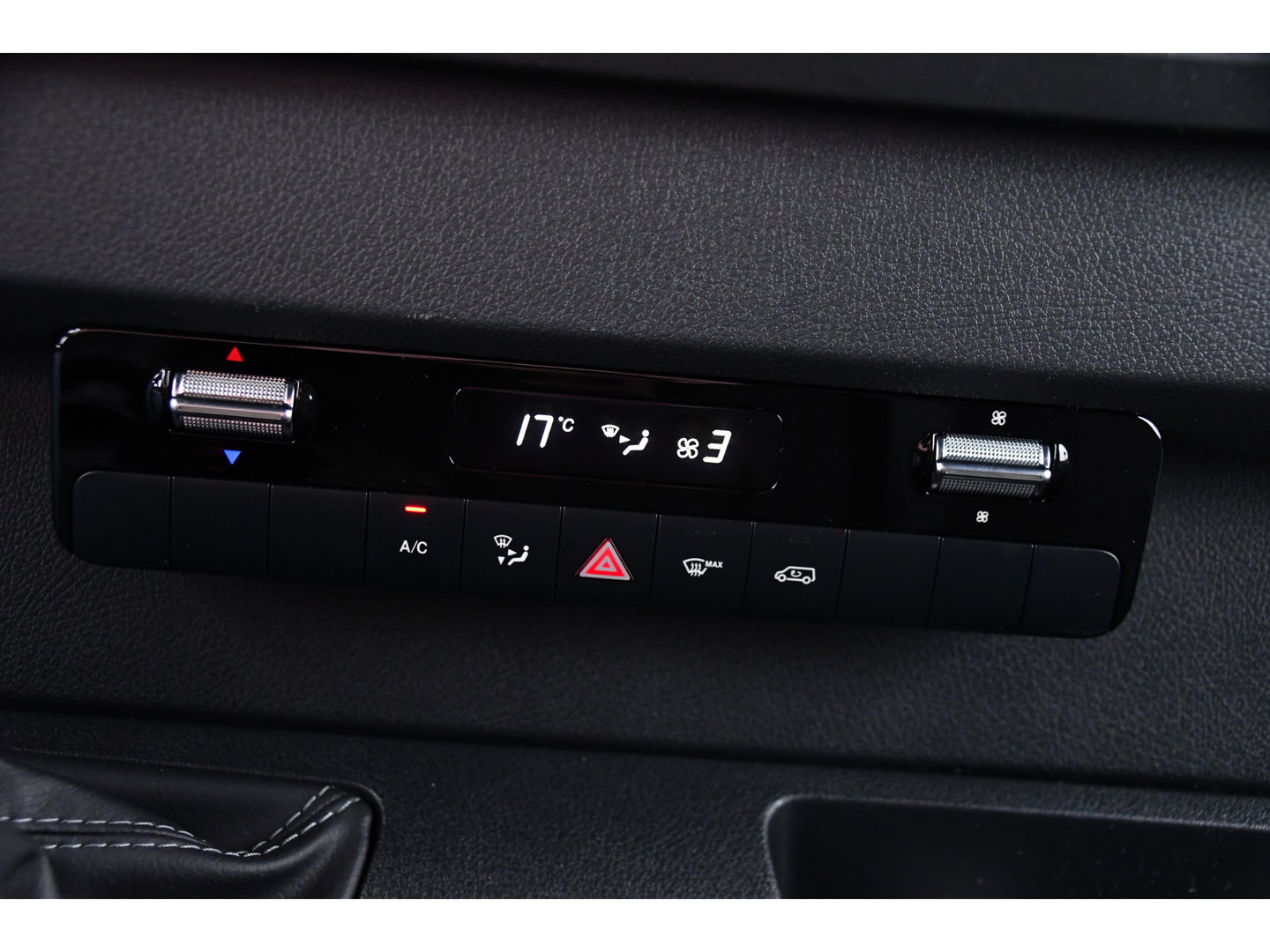 Mercedes-Benz Sprinter 314 2.2 CDI L2H2 RWD Camera, Cruise, Carplay, Sensoren, Multimedia, Stoelverwarming, UNIEK!