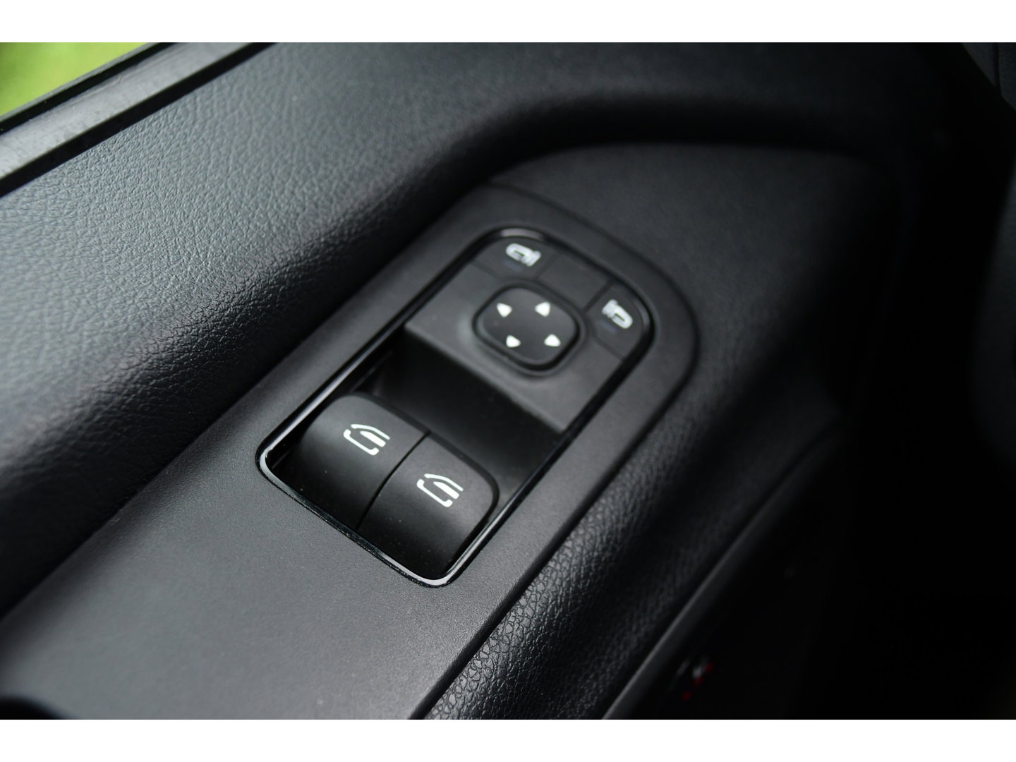 Mercedes-Benz Sprinter 314 2.2 CDI L2H2 RWD Camera, Cruise, Carplay, Sensoren, Multimedia, Stoelverwarming, UNIEK!