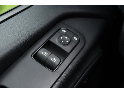 Mercedes-Benz Sprinter 314 2.2 CDI L2H2 RWD Camera, Cruise, Carplay, Sensoren, Multimedia, Stoelverwarming, UNIEK!
