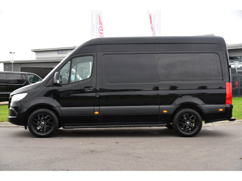 Mercedes-Benz Sprinter 314 2.2 CDI L2H2 RWD Camera, Cruise, Carplay, Sensoren, Multimedia, Stoelverwarming, UNIEK!