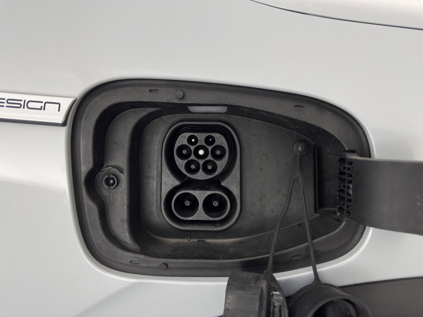 BYD ATTO 3 Comfort 60 kWh [3-Fase-11kW] (INCL-BTW) *HEATPUMP | PANO | ADAPTIVE-CRUISE | LEATHER | FULL-LED | TOPVIEW | BLIND-SPOT | HEATED-COMFORTSEATS | DIGI-COCKPIT | CARPLAY | DAB | NAVI-FULLMAP | ECC | PDC | 18''ALU*