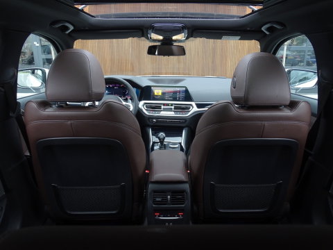 BMW 3 Serie touring 330e 292PK X-drive / M Sport / pano / Laser / BTW auto / 360°