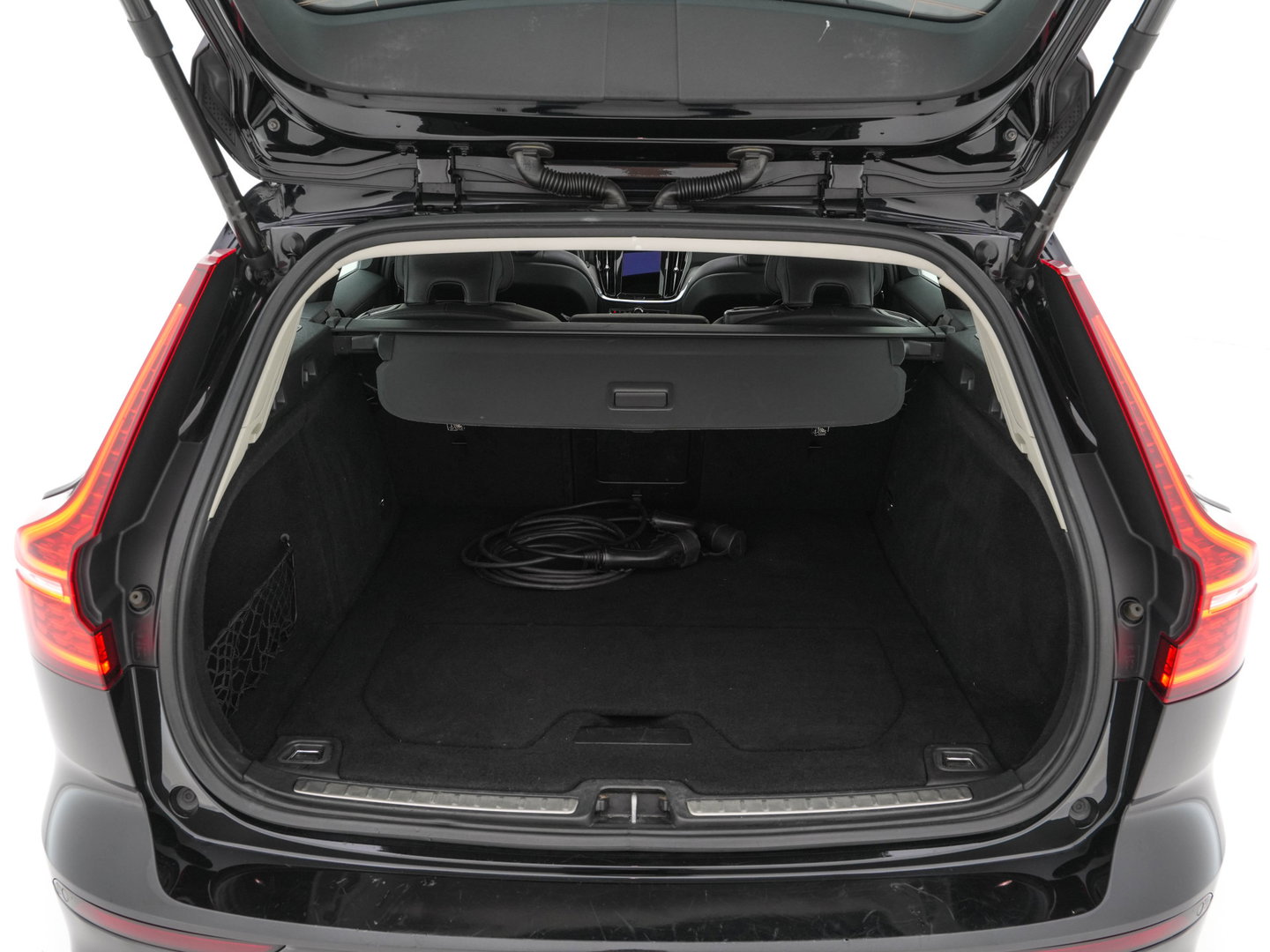 Volvo V60 2.0 T6 Recharge AWD Inscription (Plug-in) (INCL-BTW) Aut. *PANO | LEATHER | FULL-LED | MEMORY-PACK | KEYLESS | DIGI-COCKPIT | NAVI-FULLMAP | HEATED-SPORTSEATS | ECC | CRUISE | DAB | TOWBAR | 19''ALU*