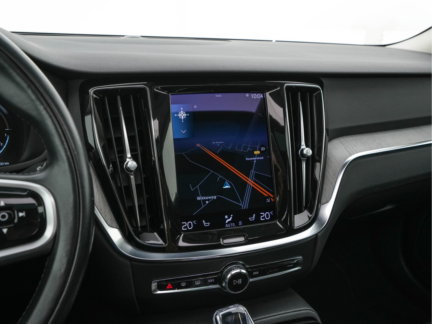 Volvo V60 2.0 T6 Recharge AWD Inscription (Plug-in) (INCL-BTW) Aut. *PANO | LEATHER | FULL-LED | MEMORY-PACK | KEYLESS | DIGI-COCKPIT | NAVI-FULLMAP | HEATED-SPORTSEATS | ECC | CRUISE | DAB | TOWBAR | 19''ALU*
