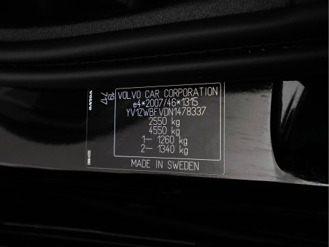 Volvo V60 2.0 T6 Recharge AWD Inscription (Plug-in) (INCL-BTW) Aut. *PANO | LEATHER | FULL-LED | MEMORY-PACK | KEYLESS | DIGI-COCKPIT | NAVI-FULLMAP | HEATED-SPORTSEATS | ECC | CRUISE | DAB | TOWBAR | 19''ALU*