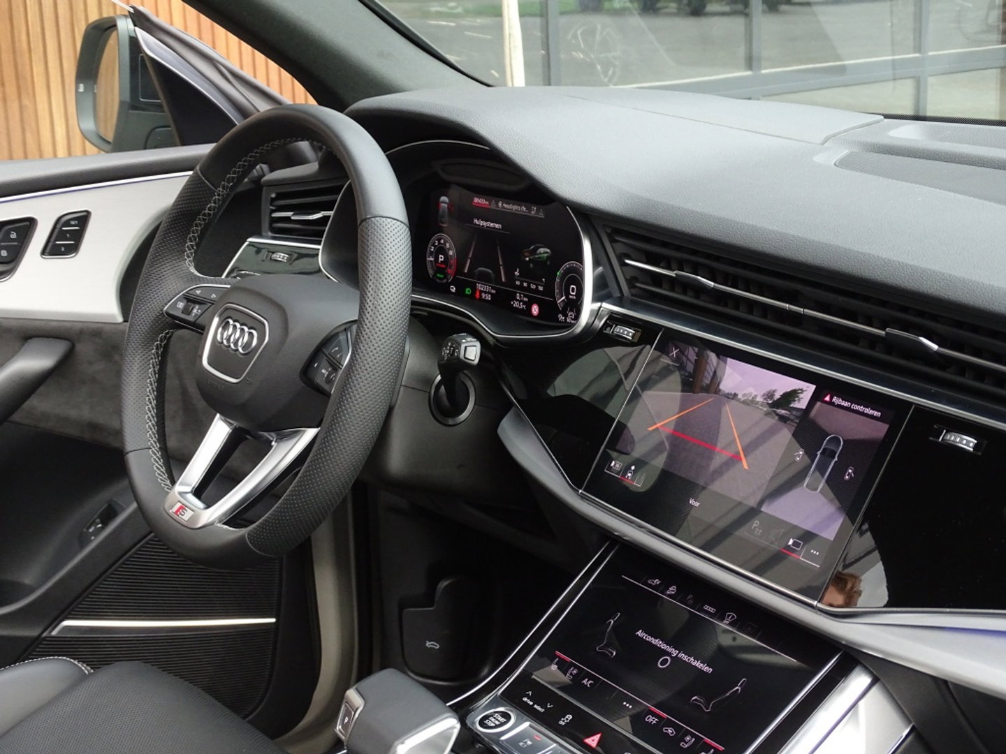 Audi Q8 60 TFSIe 462PK Quattro S-line / Massage / B&O / Audi Exclusive / 360°