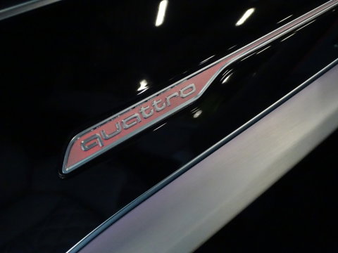 Audi Q8 60 TFSIe 462PK Quattro S-line / Massage / B&O / Audi Exclusive / 360°