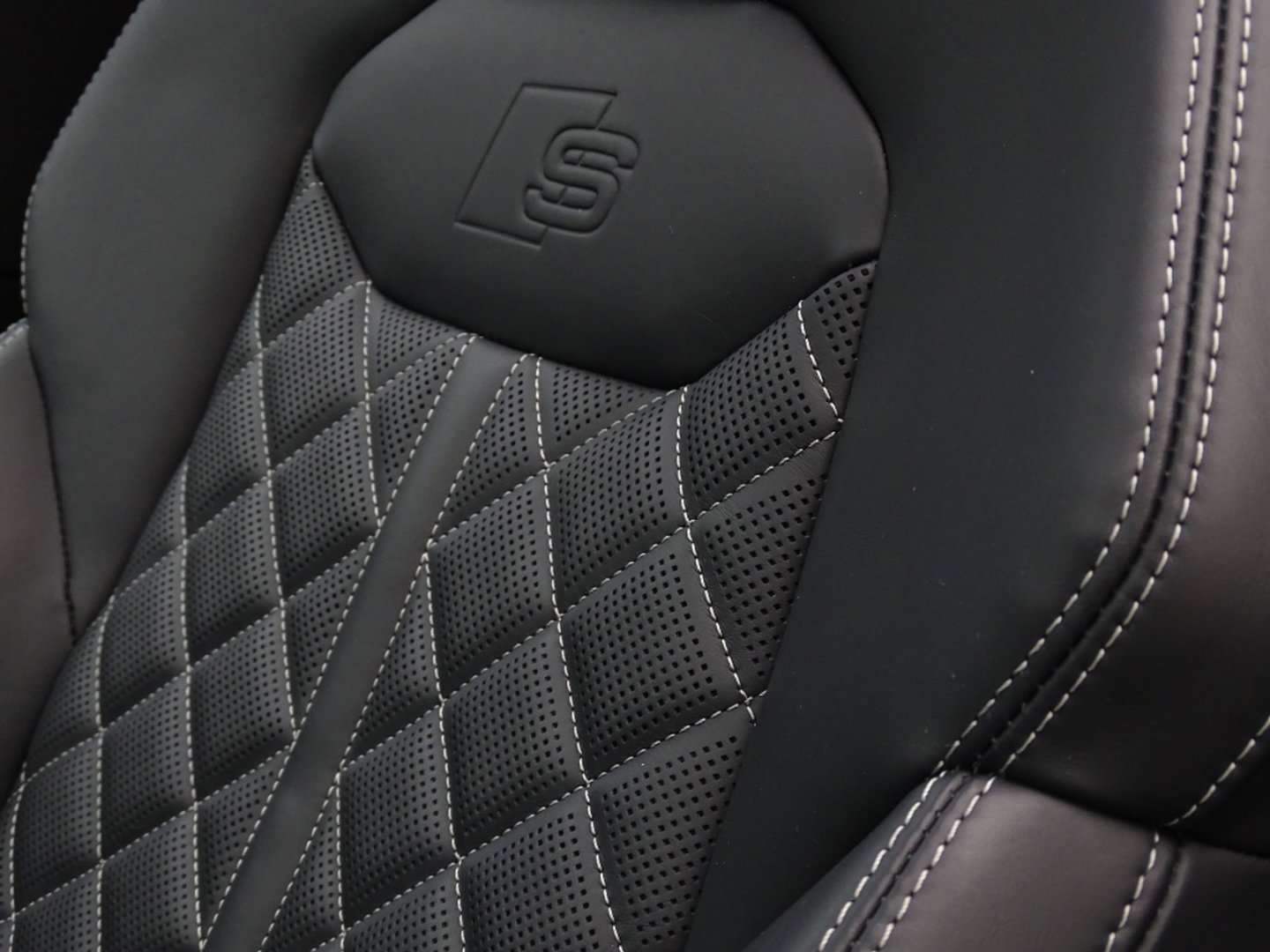 Audi Q8 60 TFSIe 462PK Quattro S-line / Massage / B&O / Audi Exclusive / 360°