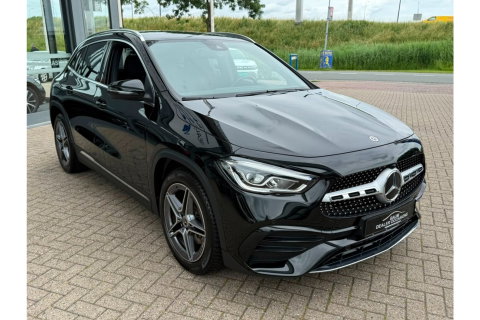 Mercedes-Benz GLA 200 AMG LINE AUTOMAAT NAVI PDC-CAMERA STOELVW.