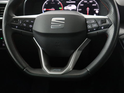 SEAT Leon Sportstourer 1.4 TSI eHybrid PHEV FR | SOH 86,9% | Carplay | Stuur/stoelverwarming | Adaptive cruise | Carplay | Camera | Park assist | Sfeerverlichting |
