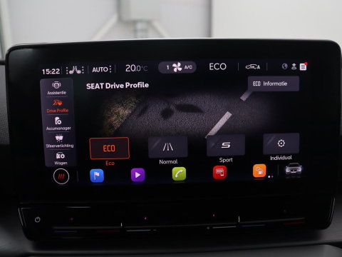 SEAT Leon Sportstourer 1.4 TSI eHybrid PHEV FR | SOH 86,9% | Carplay | Stuur/stoelverwarming | Adaptive cruise | Carplay | Camera | Park assist | Sfeerverlichting |