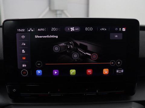 SEAT Leon Sportstourer 1.4 TSI eHybrid PHEV FR | SOH 86,9% | Carplay | Stuur/stoelverwarming | Adaptive cruise | Carplay | Camera | Park assist | Sfeerverlichting |